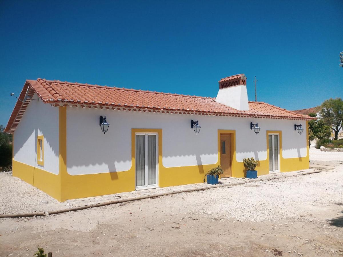 Glamping Turquesa, Feel And Relax In A Wood House Pension Corredoura Buitenkant foto